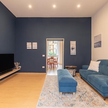 Calaba Chiaia Apartment Napoli Bagian luar foto